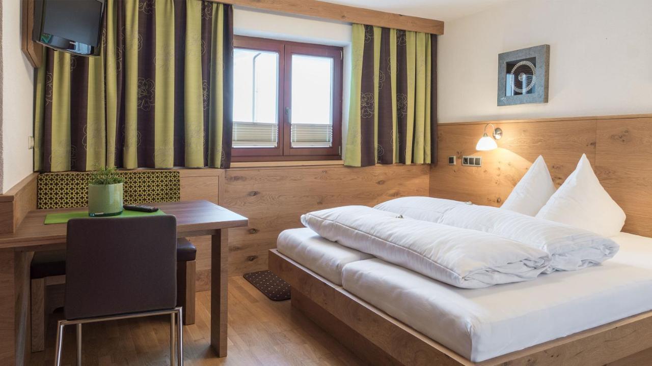 Haus Battisti Hotel Sankt Anton am Arlberg Exterior foto