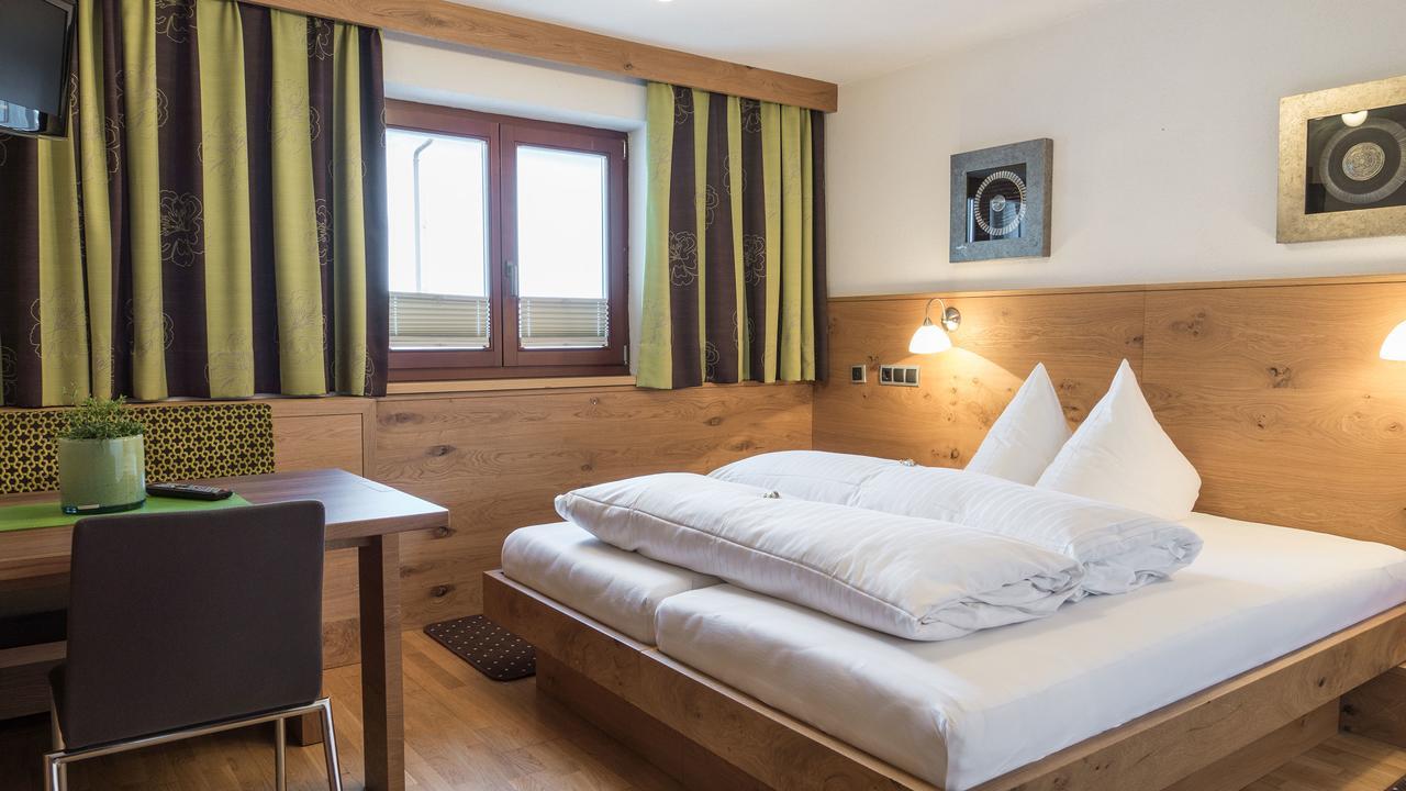 Haus Battisti Hotel Sankt Anton am Arlberg Exterior foto
