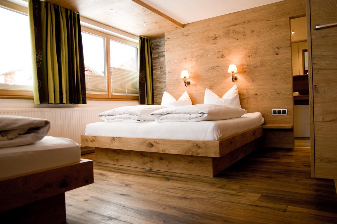 Haus Battisti Hotel Sankt Anton am Arlberg Exterior foto